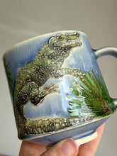 Load image into Gallery viewer, Alligator Mug