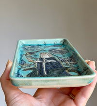 Load image into Gallery viewer, Queen and her Dragon Tray