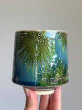 Load image into Gallery viewer, Alligator Mug
