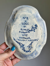 Load image into Gallery viewer, Moura Serpentina catchall dish 19
