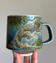 Load image into Gallery viewer, Alligator Mug
