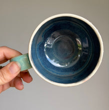 Load image into Gallery viewer, Turtle Mug
