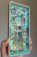 Load image into Gallery viewer, Queen and her Dragon Tray
