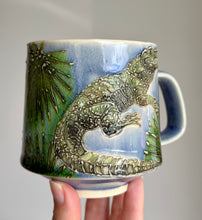 Load image into Gallery viewer, Alligator Mug
