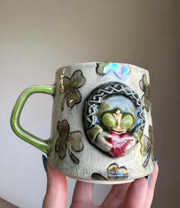 Claddagh Mug (double Claddagh)